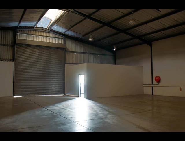 INDUSTRIAL PROPERTY TO RENT IN CAMPSDRIFT
